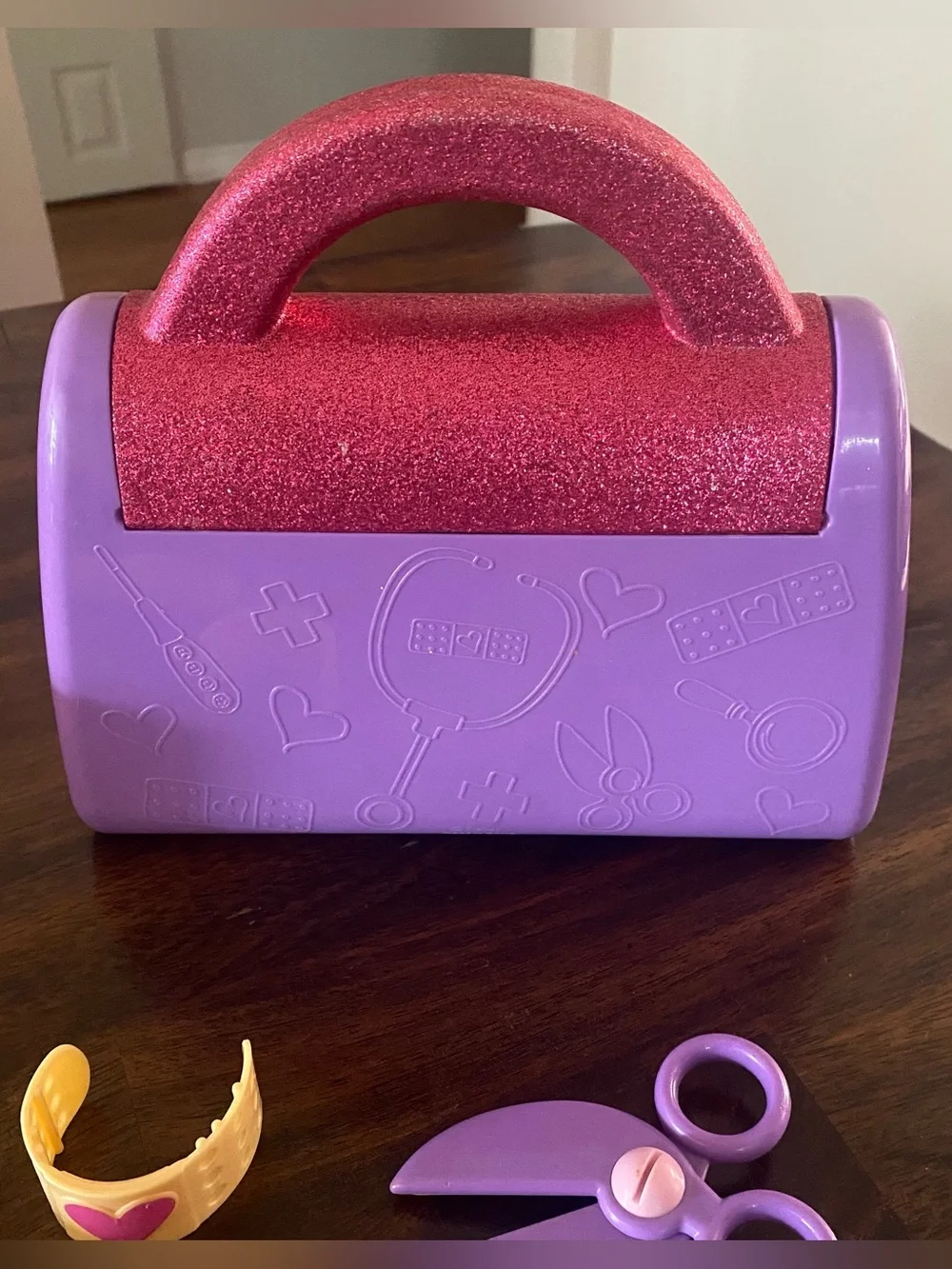 Disney Store Doc McStuffins Dr Costume with Case and Light Head Band
